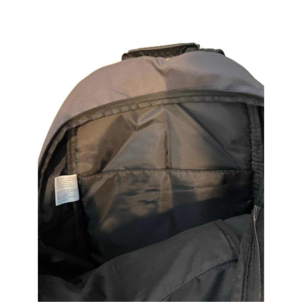 Eastsport Unisex MVP Expandable Recycled 19" Backpack - Picture 4 of 4